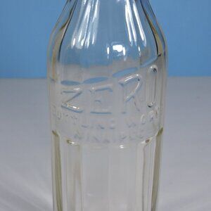 ZERO Bottling Works Winnipeg Soda PoP Bottle - 6.5 Oz Stubby Size Patent 1920's